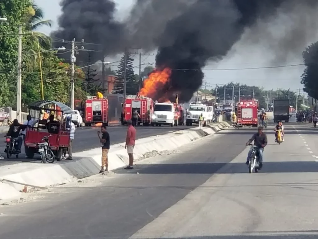 Se suspende discurso de Abinader por explosión SC