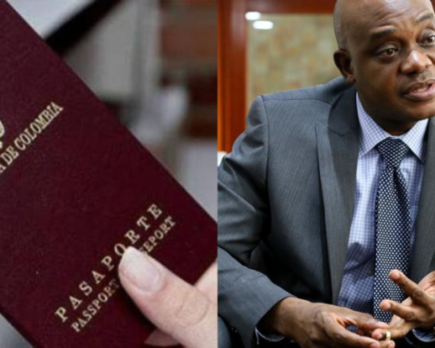 The foreign minister is summoned to answer what will happen with the issuance of passports in the country