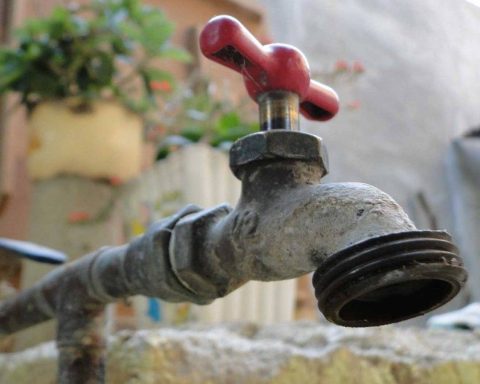 «La situación es insostenible»: Dos meses sin agua en Villa Duarte