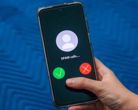 These are the 4 phone numbers you should not answer in Chile because they are scams, according to experts