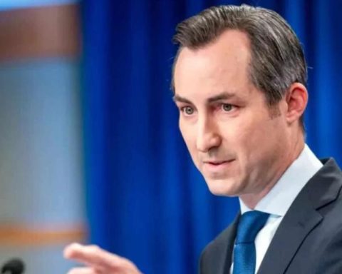 US clarifies that it does not recognize Edmundo González as president and calls for transition