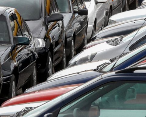 Vehicle financing has best result since December 2013