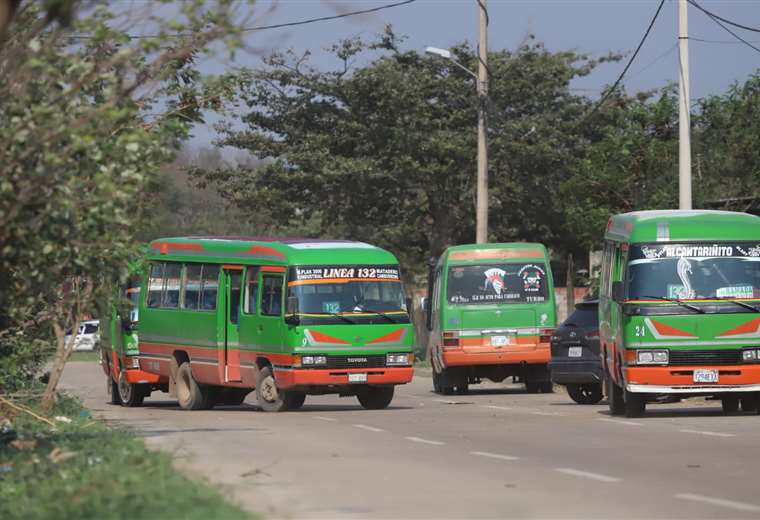 What time does the urban transport strike end?