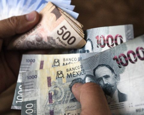 Will Banxico lower the rate? Cetes reduce their yields this week