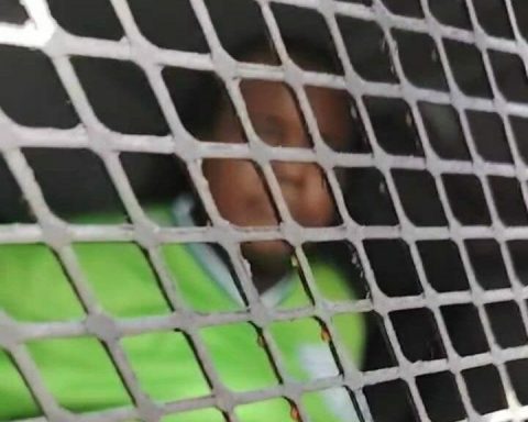 Mujer acusada de matar hija alega que fue un «espíritu maligno»