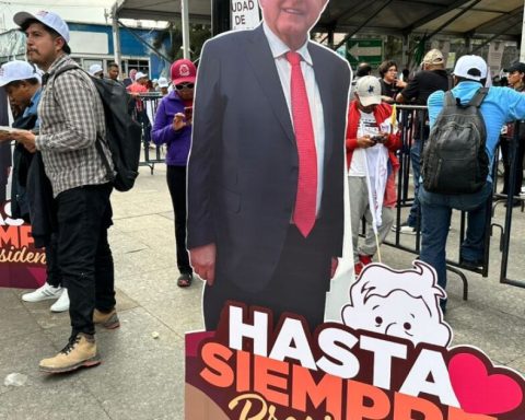 "Farewell, President"the new campaign of Morena supporters to fire AMLO