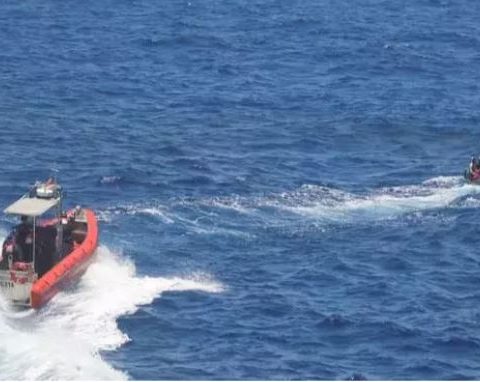 20 Dominican migrants rescued from a sinking boat in the Atlantic Ocean