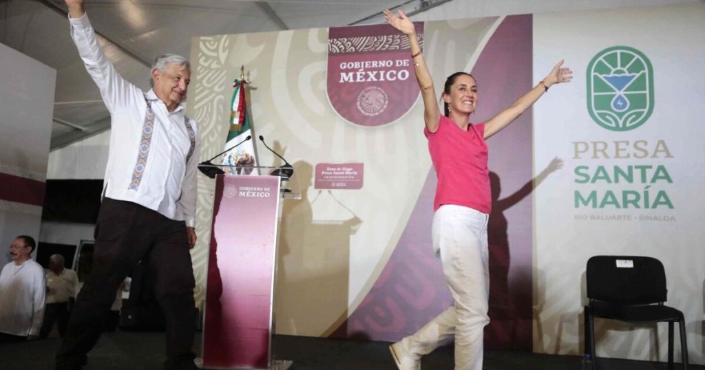 AMLO: “I have been lucky”; Sheinbaum: “I'm ready for the second floor”