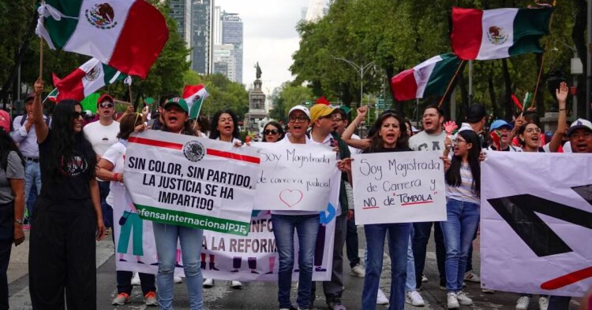 AMLO closes the week amid protests against him for reform of the Judiciary