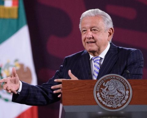 AMLO criticizes halt to reform: "PJ is the most tenacious violator of the Constitution"