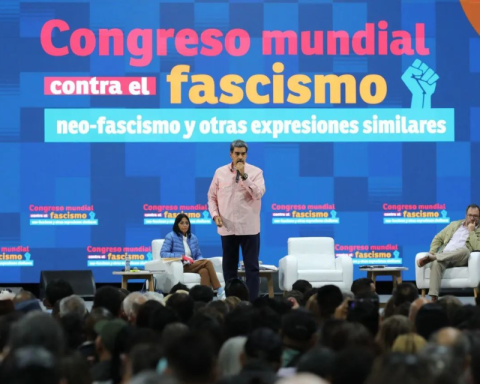 According to Maduro, the CIA and the DEA intended to use the elections to generate violence