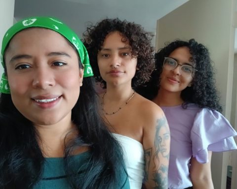 Adela, Gabriela and Mayela, the three Nicaraguans exiled to Guatemala for burning the FSLN flag