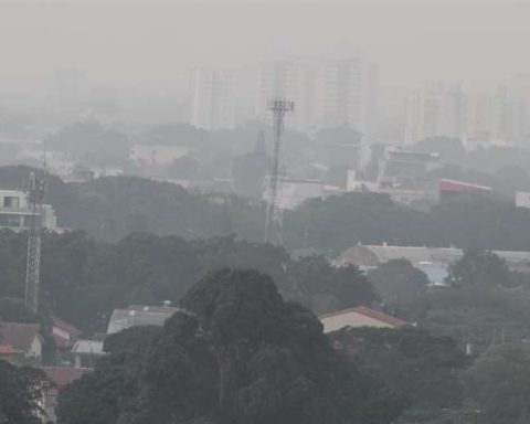 Air quality in Santa Cruz improves slightly, but it is still not healthy and the Municipality deploys medical brigades