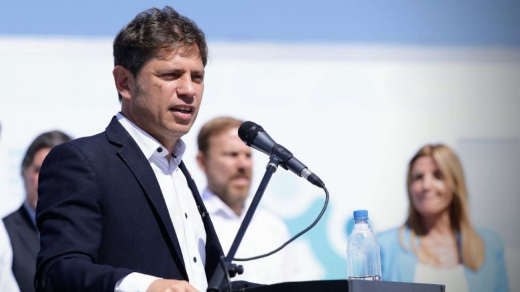 Axel Kicillof's decision to remove subsidies for public transport