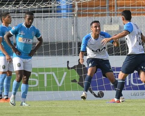 Blooming scored again as a visitor, this time they defeated San Antonio in Cochabamba