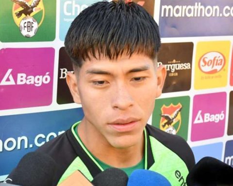 Bolivia held its last training session in La Paz with Ervin Vaca included