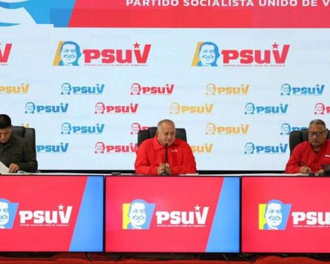 Cabello: attacks on the SEN are directed by the fascist sector of Maria Machado