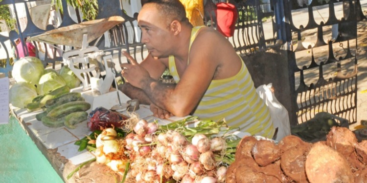 Un agromercado en Guantánamo