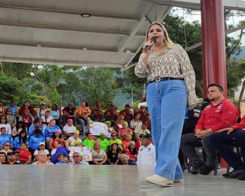 Juramentan Comités de Prevención Comunitaria y Madres Preventoras en Caracas