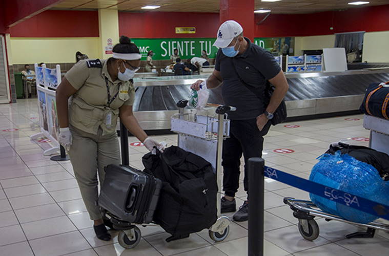 Aduana Cuba, Régimen cubano, Aeropuerto, Aduana, Controles