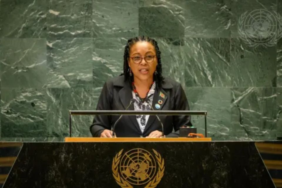 Dominica rejects sanctions against Venezuela and urges the UN to “respect its sovereignty”