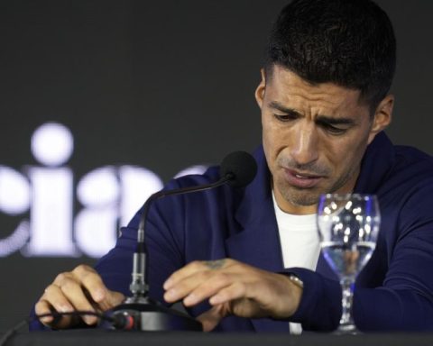 Farewell, Luis! Suárez announces his farewell to Uruguay