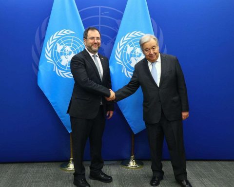 Foreign Minister Yván Gil detailed attacks on Venezuela to the UN Secretary