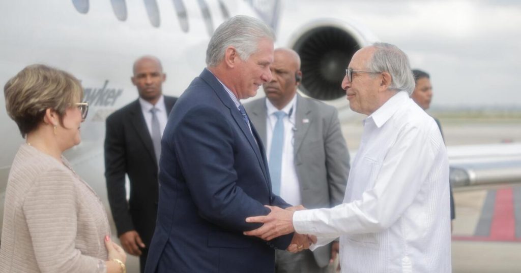 Guests at Sheinbaum's inauguration begin to arrive in Mexico