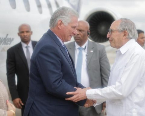 Guests at Sheinbaum's inauguration begin to arrive in Mexico