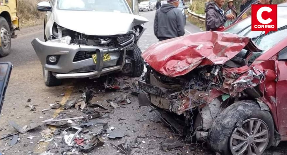 Huancayo: Vehicles collide on the highway in the Cullhuas sector