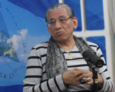 Humberto Ortega, former head of the Nicaraguan Army in "serious condition" months after being arrested