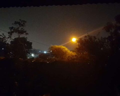 It is raining in San Javier, San Ramón and Las Petas; the smoke in the air is beginning to clear