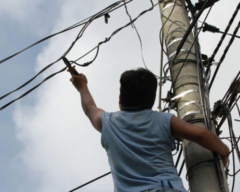  ¡No fue la EDENORTE! Hombre robó cables eléctricos y provocó apagón prolongado en Sosúa