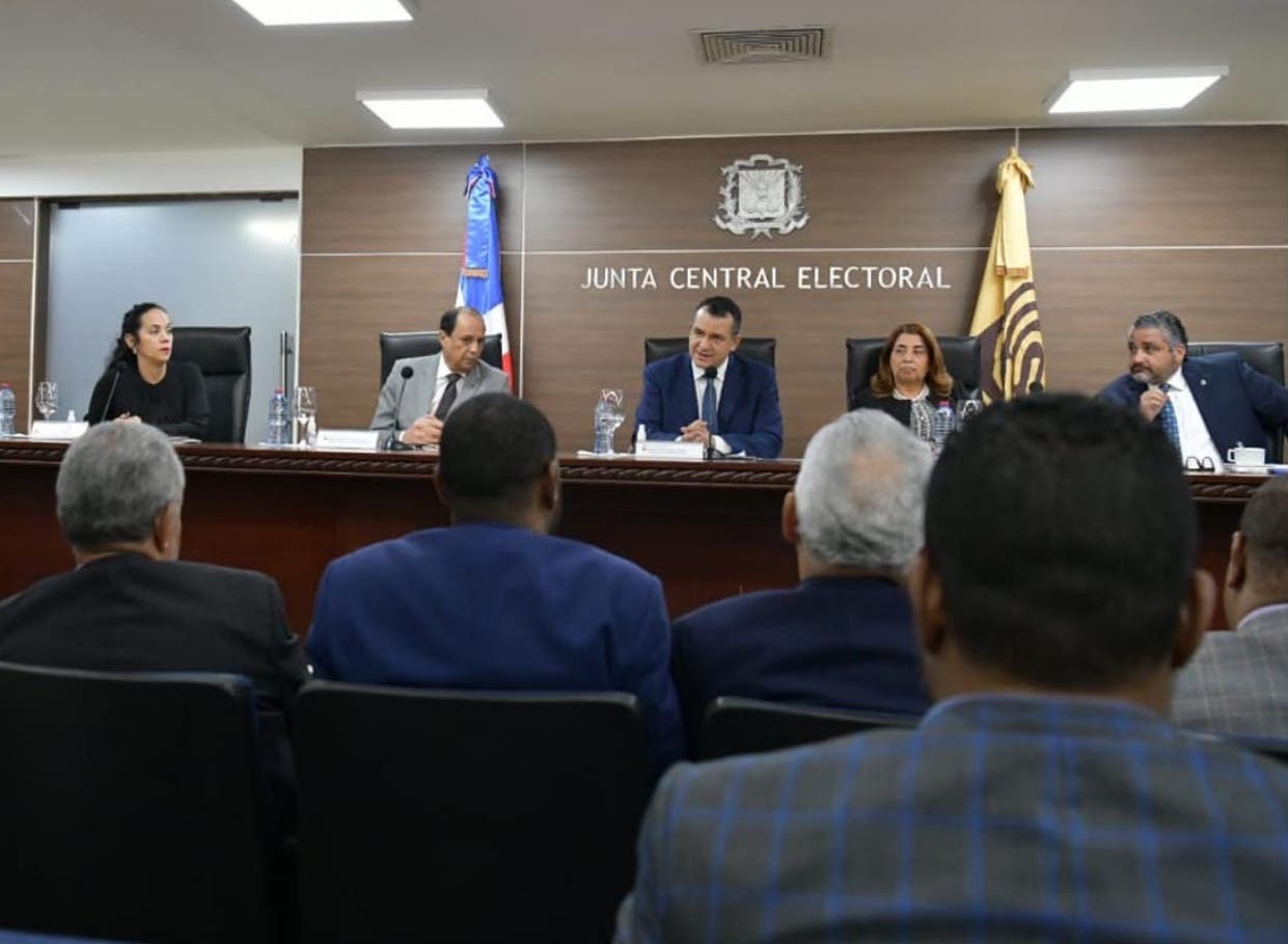 JCE presentó implicaciones de unificación elecciones