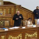 Jorge Rodríguez a juventud de AN: La verdadera democracia es junto al pueblo