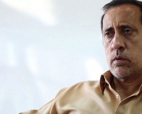 José Guerra sends public letter to Capriles: Put your effort at the service of change