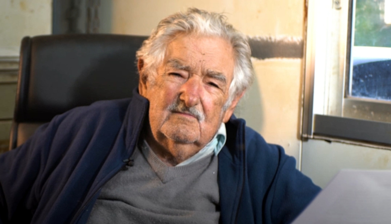 José Mujica remains hospitalized at Casmu after medical procedure