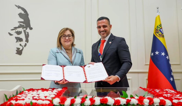 La Guaira and Turkish city Gaziantep sign twinning agreement