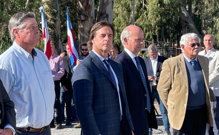 Lacalle authorized service stations of substitute Javier García and nephew of the mayor of the National Party