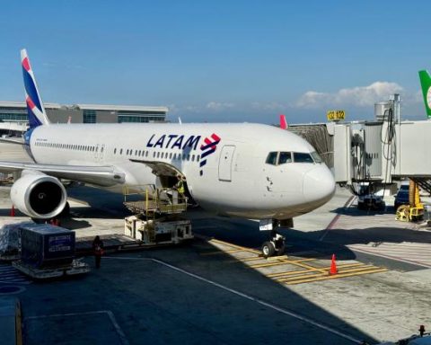 Latam Airlines shares reach the Colombian Global Market listed by bvc