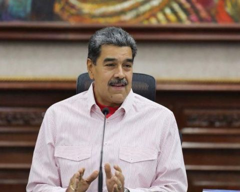 Maduro to the US: With their ridiculous sanctions they are repeating the mistakes of the past