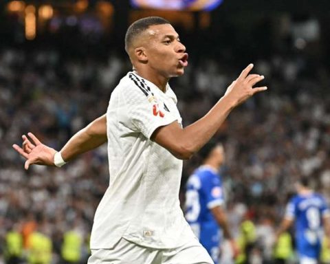 Mbappé's Real Madrid had fun, but asked for time against Alavés