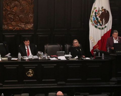 Mexico's Senate approves judicial reform in victory for López Obrador