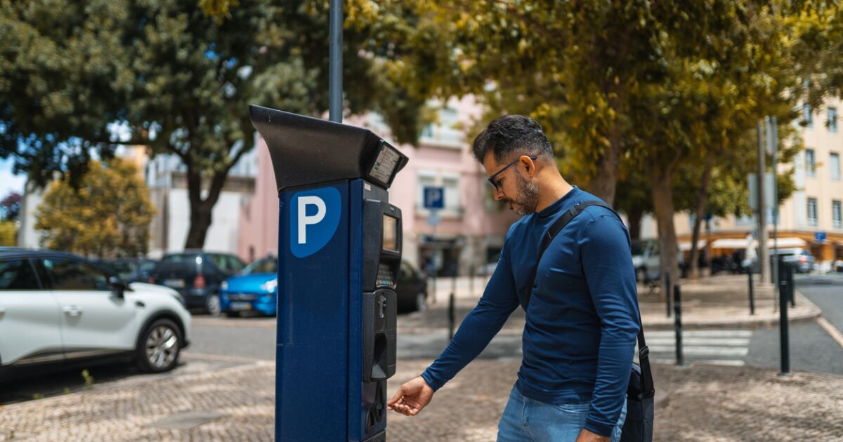 More than 1,500 parking meters operate in Mexico City