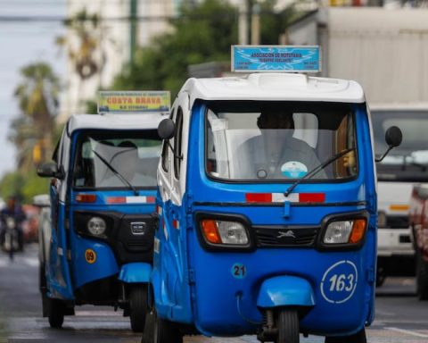 Motorcycle taxi drivers announce national strike for next October 31 to demand security