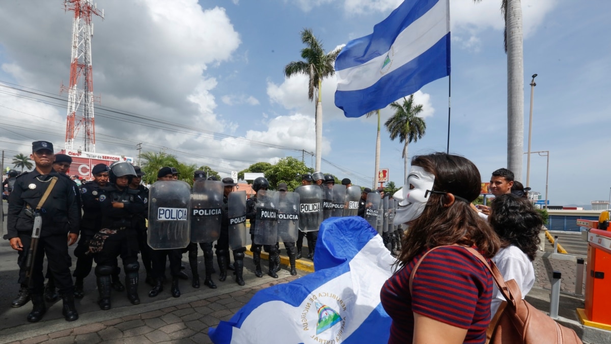 Nicaraguan police will be able to intercept telephone calls and raid residences without a court order