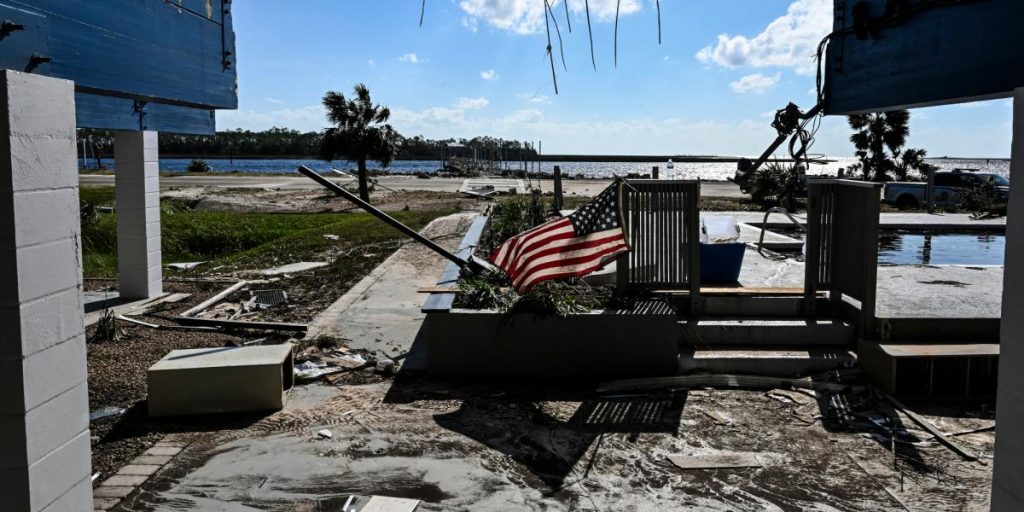 One has to "remake the city": Helene is the third hurricane to hit Florida in 13 months