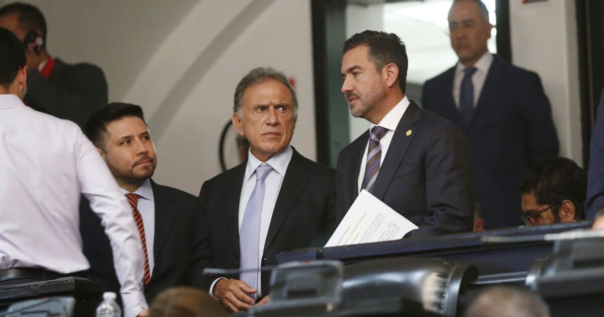 PAN expels Yunes for supporting judicial reform