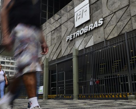 Petrobras sets new record in pre-salt oil processing