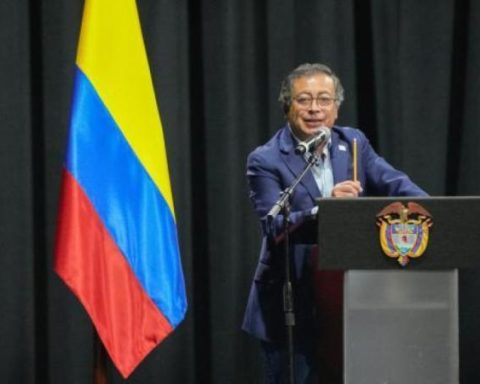 Petro's new defense of his reforms: 'They will help build a more just Colombia'